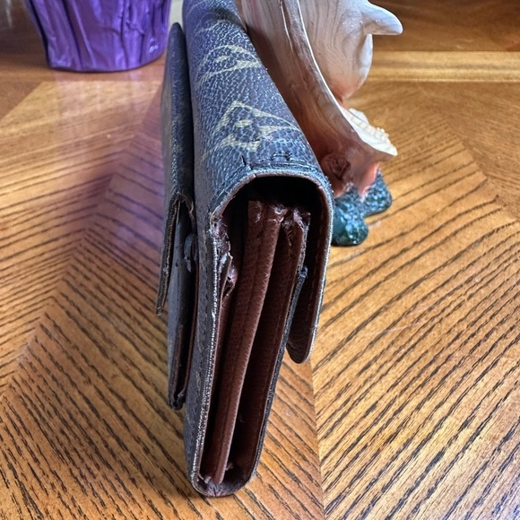 Louis Vuitton Monogram Wallet - Brown - Picture 3 of 11